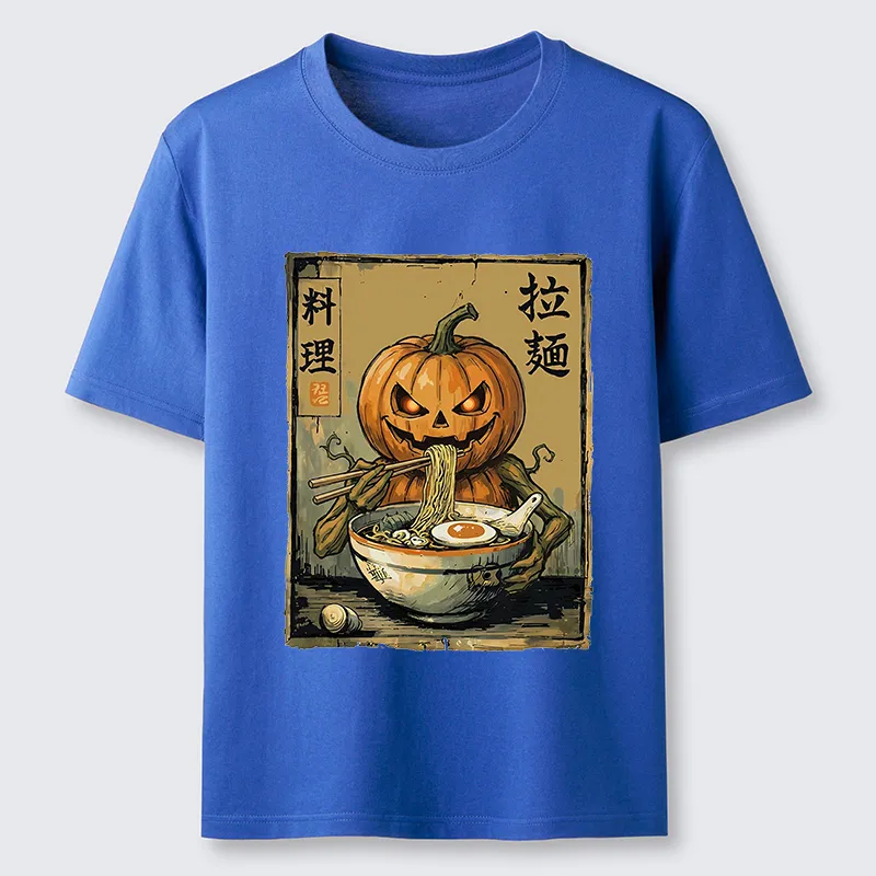 Tokyo-Tiger Pumpkin Eating Ramen Classic T-Shirt