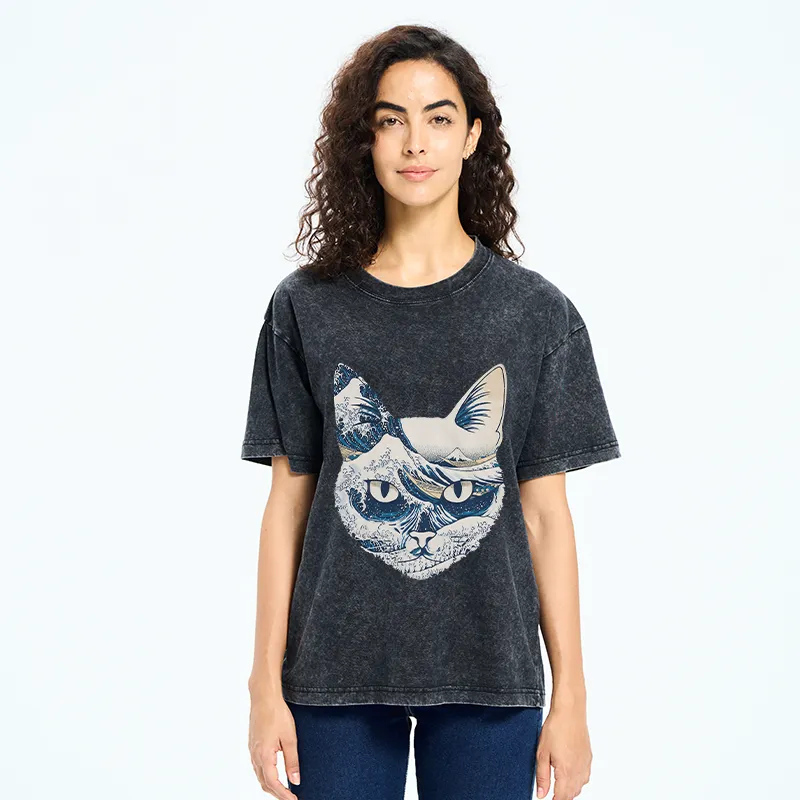 Tokyo-Tiger Ukiyo-e Waves And Cats Washed T-Shirt
