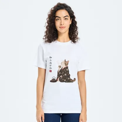 Tokyo-Tiger Zen Cat Drinking Tea In A Kimono Classic T-Shirt
