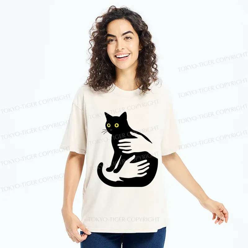 Tokyo-Tiger Hug A Black Cat Washed T-Shirt