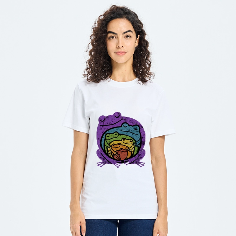 Tokyo-Tiger Rainbow Frogs Hugging Classic T-Shirt