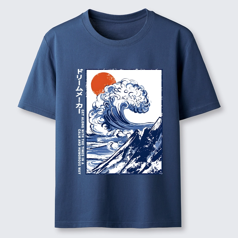 Tokyo-Tiger Big Blue Wave Mountain Sunrise Art Classic T-Shirt