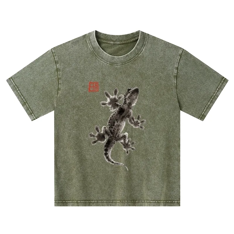 Tokyo-Tiger Minimal Asian Ink Brush Gecko Vibe Kids Washed T-Shirt