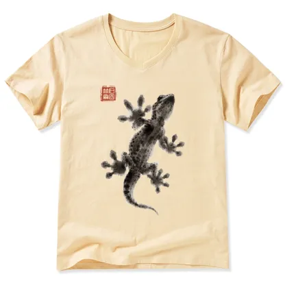 Tokyo-Tiger Minimal Asian Ink Brush Gecko Vibe V-Neck Classic T-Shirt