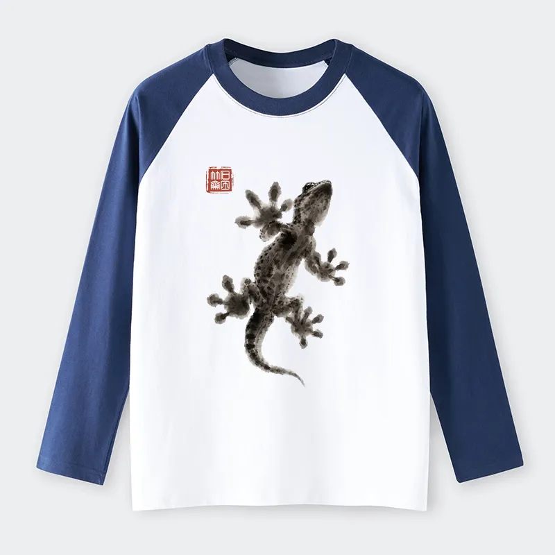 Tokyo-Tiger Minimal Asian Ink Brush Gecko Vibe Raglan Long Sleeve T-shirt