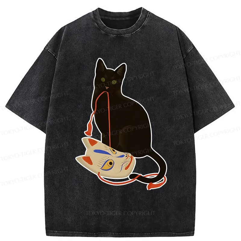 Tokyo-Tiger Cat Holding A Fox Mask Washed T-Shirt