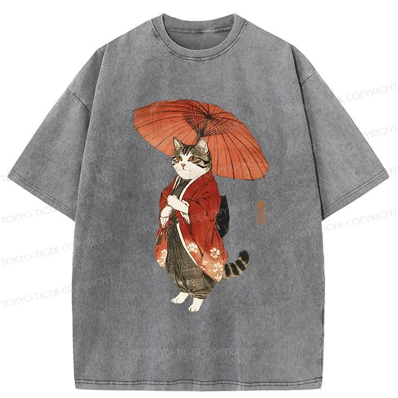 Tokyo-Tiger Elegant Cat Holding Umbrella Washed T-Shirt