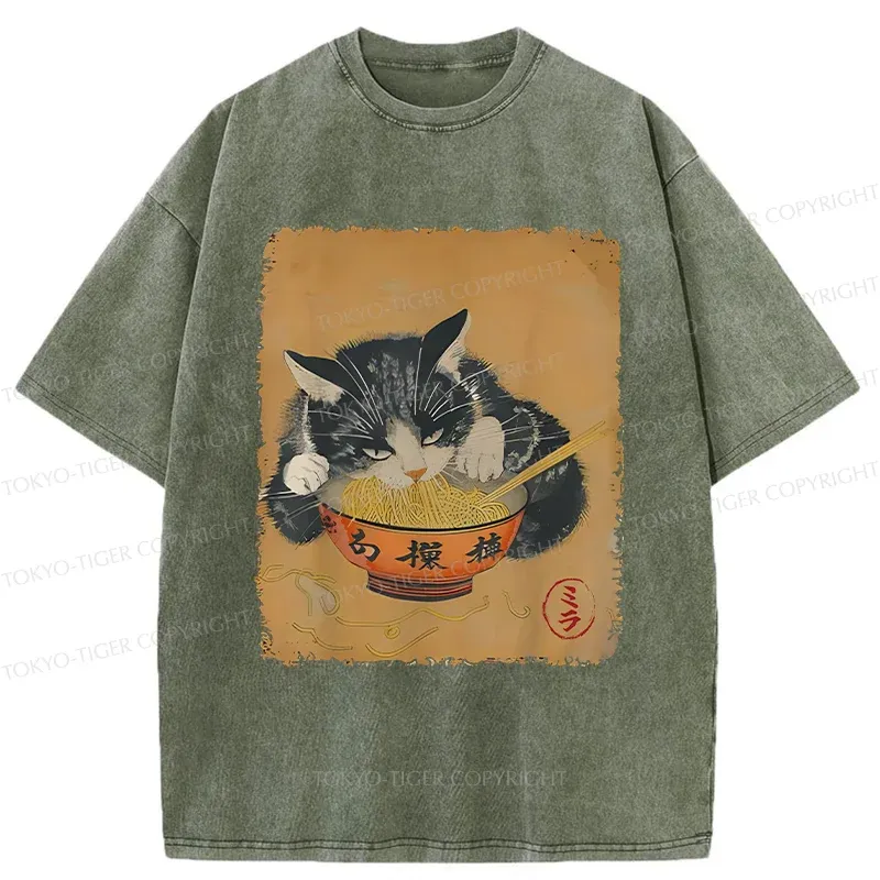 Tokyo-Tiger Vintage Black Cat Eat Ramen Washed T-Shirt