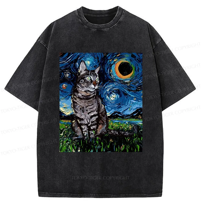 Tokyo-Tiger Cat On The Grass Washed T-Shirt