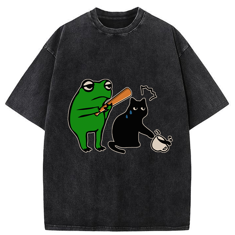 Tokyo-Tiger Funny Frog Hit The Cat Washed T-Shirt