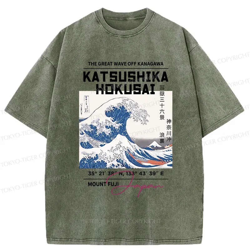Tokyo-Tiger Ukiyo-e Waves Poster Washed T-Shirt