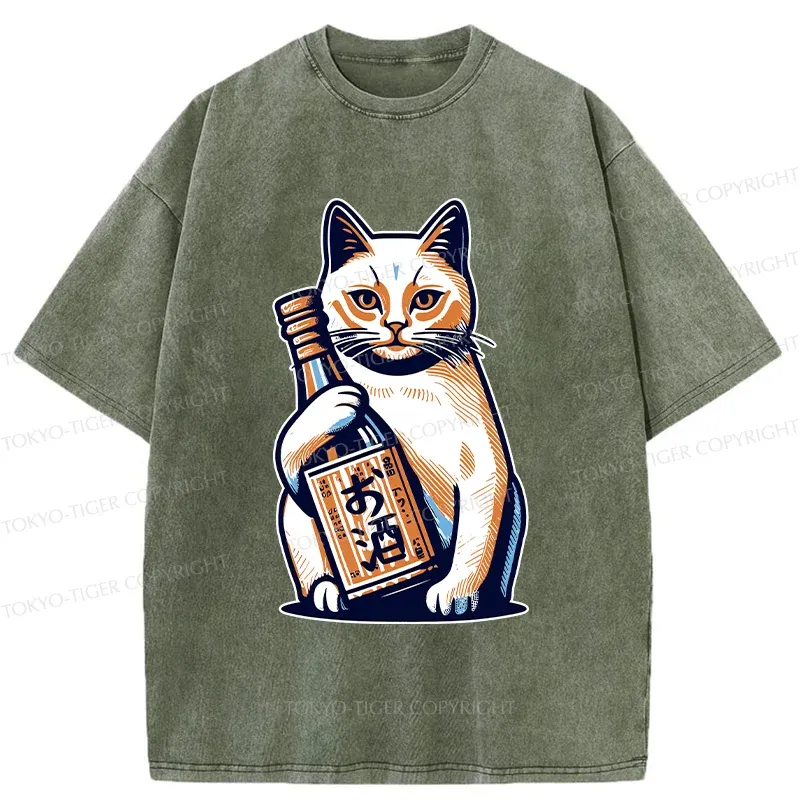 Tokyo-Tiger Cat Holding Wine Washed T-Shirt