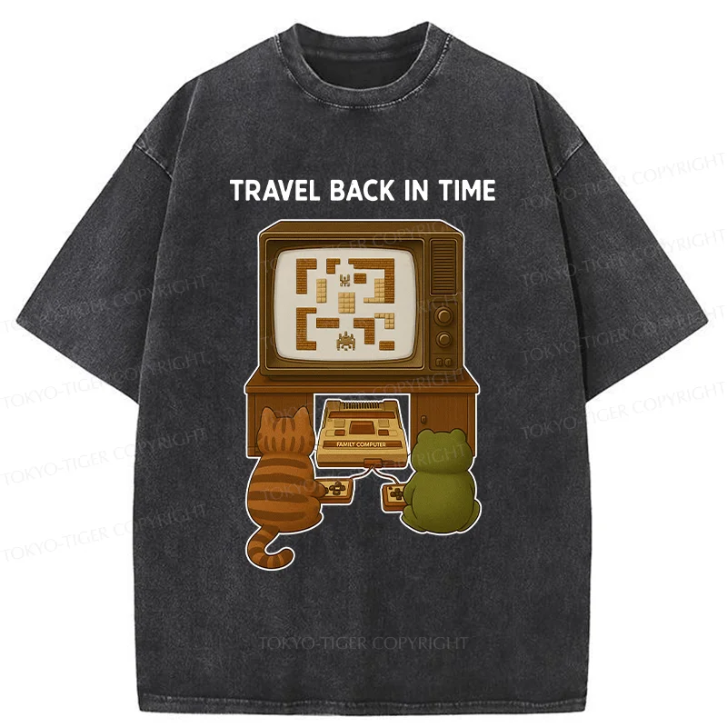 Tokyo-Tiger Cat And Frog Playing Games Washed T-Shirt
