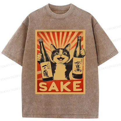 Tokyo-Tiger Cat Holding Wine Washed T-Shirt