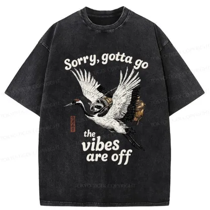 Tokyo-Tiger Raccoon Lying On The Red-Crowned Crane Washed T-Shirt