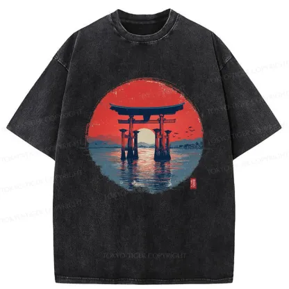 Tokyo-Tiger Retro Japanese Torii Gate Washed T-Shirt