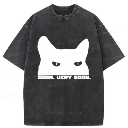 Tokyo-Tiger Cat Watching From Behind Washed T-Shirt