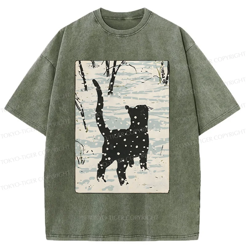 Tokyo-Tiger Cat In The Snow Washed T-Shirt