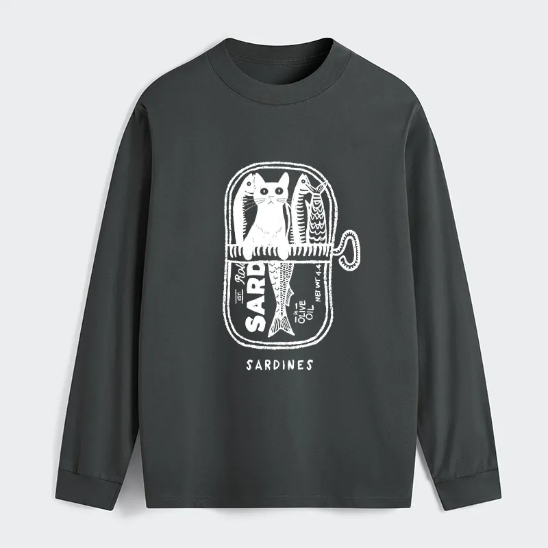 Tokyo-Tiger Cat Hiding In A Sardine Can Classic Long Sleeve T-Shirt
