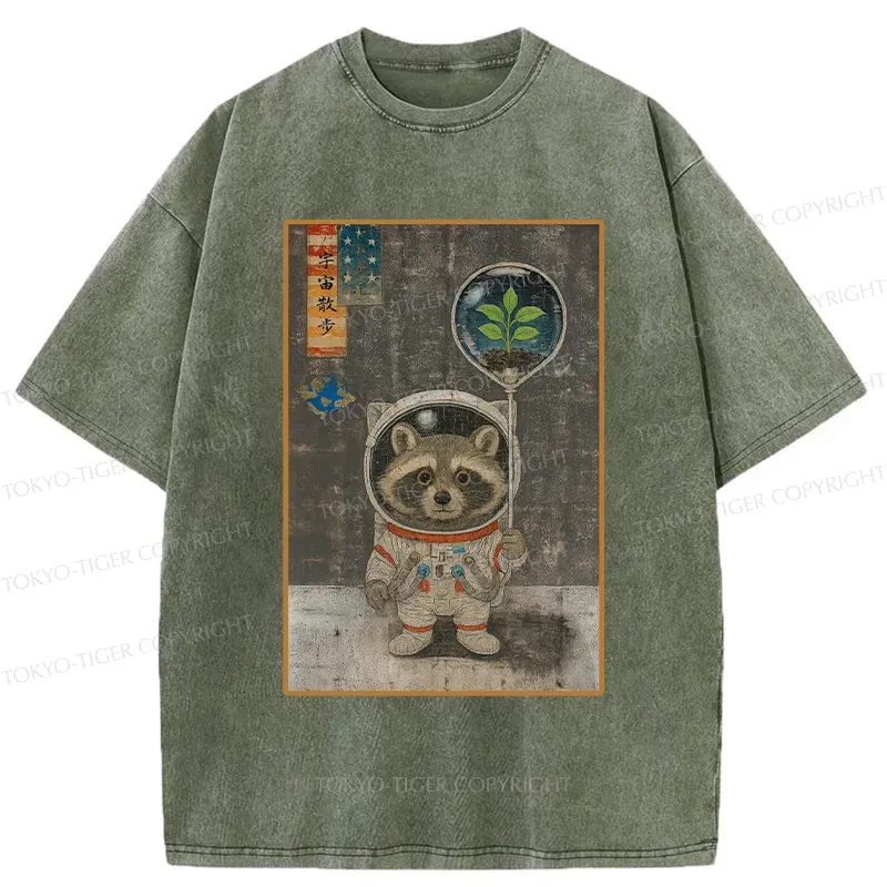 Tokyo-Tiger Astronaut Raccoon Washed T-Shirt