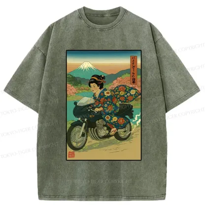 Tokyo-Tiger Geisha Riding A Motorcycle Washed T-Shirt