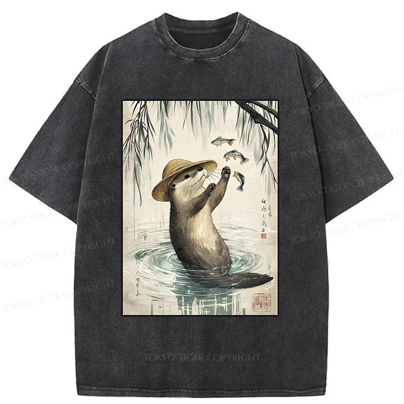 Tokyo-Tiger Otter Catching Fish Washed T-Shirt Sale