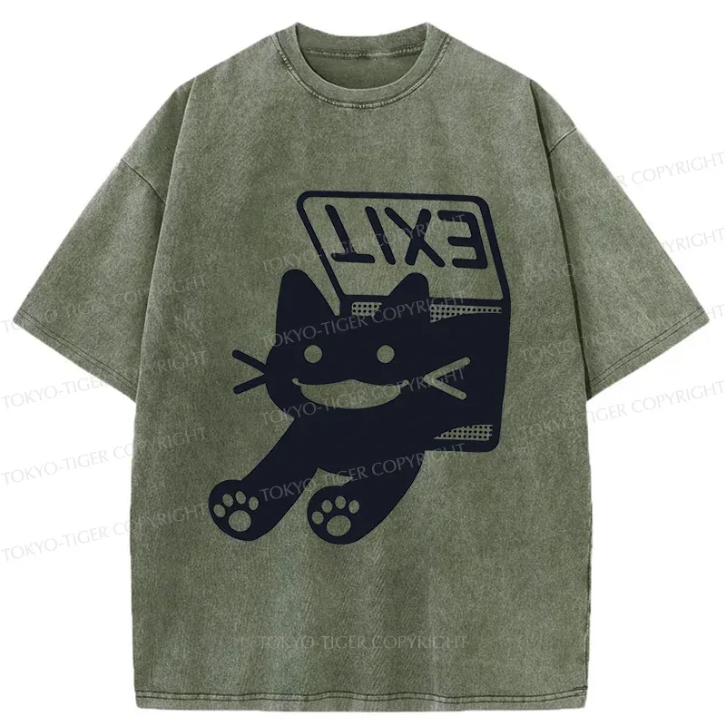 Tokyo-Tiger Cat Is Escaping Washed T-Shirt