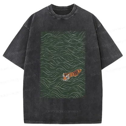 Tokyo-Tiger Tiger In The Grass Washed T-Shirt