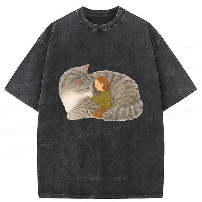 Tokyo-Tiger Girl Hugging Cat Washed T-Shirt