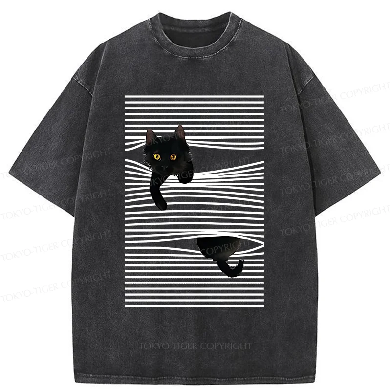 Tokyo-Tiger Cat Scratching Curtain Washed T-Shirt
