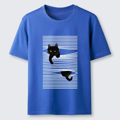 Tokyo-Tiger Cat Scratching Curtain Classic T-Shirt