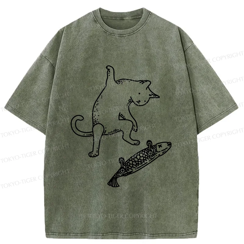 Tokyo-Tiger Cat Skateboarding Washed T-Shirt