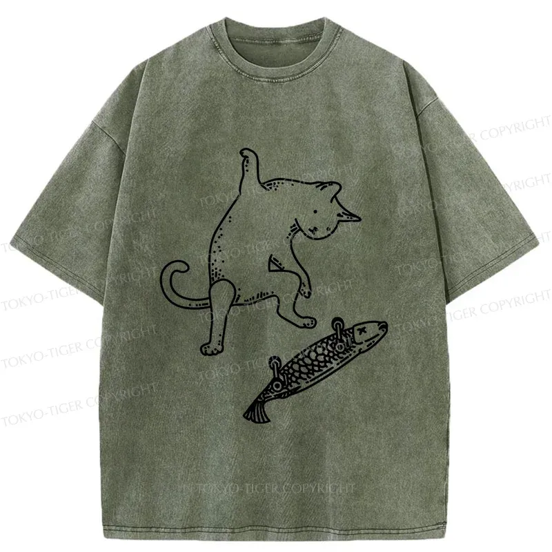 Tokyo-Tiger Cat Skateboarding Washed T-Shirt