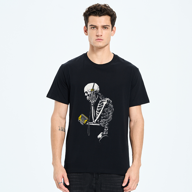 Tokyo-Tiger Skeleton Listening To Music Classic T-Shirt