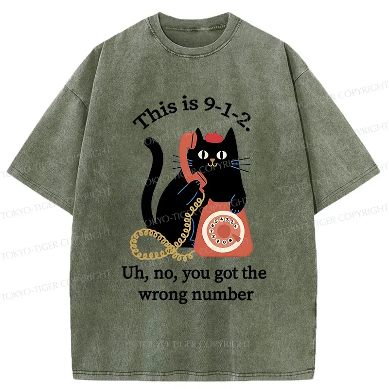 Tokyo-Tiger Cat Makes A Phone Call Washed T-Shirt