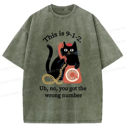 Tokyo-Tiger Cat Makes A Phone Call Washed T-Shirt