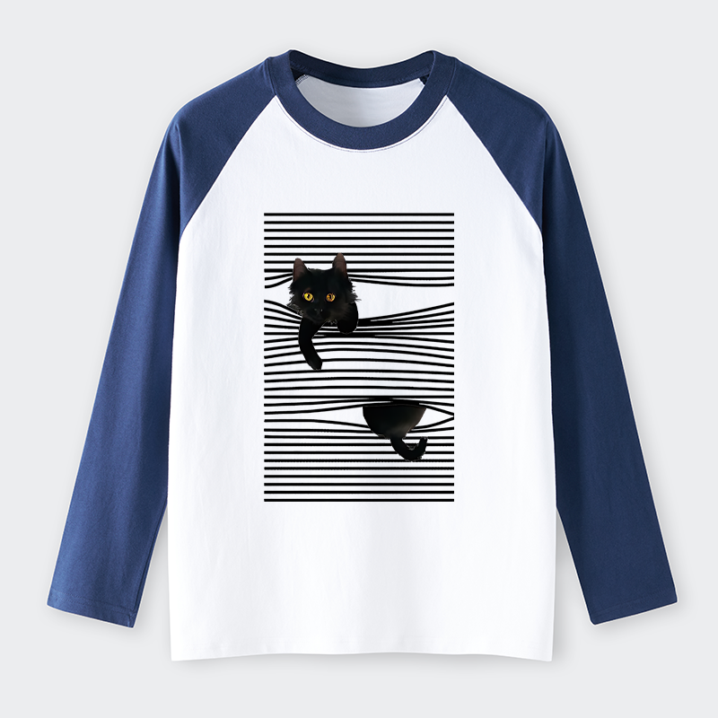 Tokyo-Tiger Cat Scratching Curtain Raglan Long Sleeve T-shirt