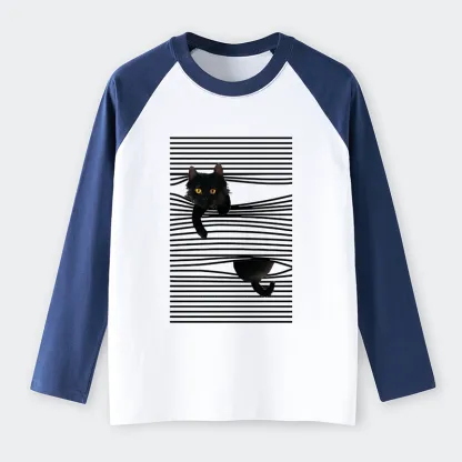 Tokyo-Tiger Cat Scratching Curtain Raglan Long Sleeve T-shirt