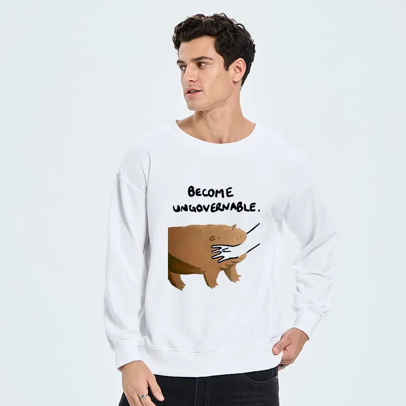 Tokyo-Tiger Moo Deng Bites Someone's Arm Classic Sweatshirt
