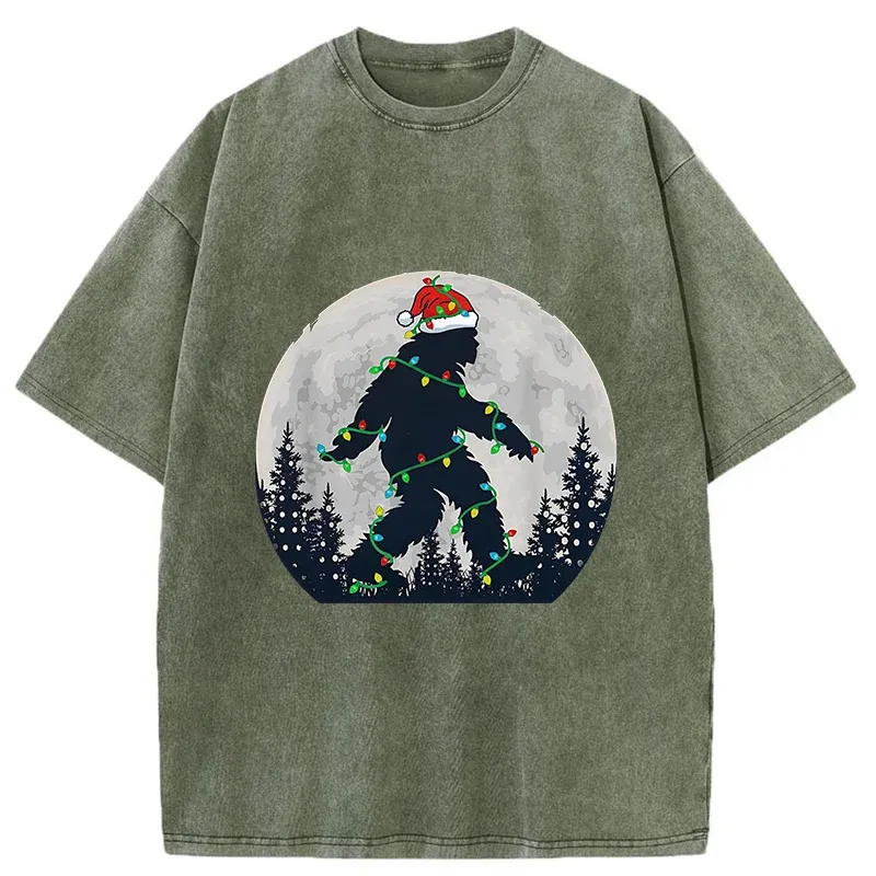 Tokyo-Tiger Bigfoot At Christmas Washed T-Shirt