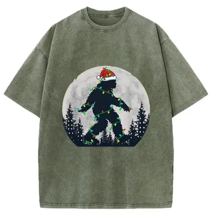 Tokyo-Tiger Bigfoot At Christmas Washed T-Shirt