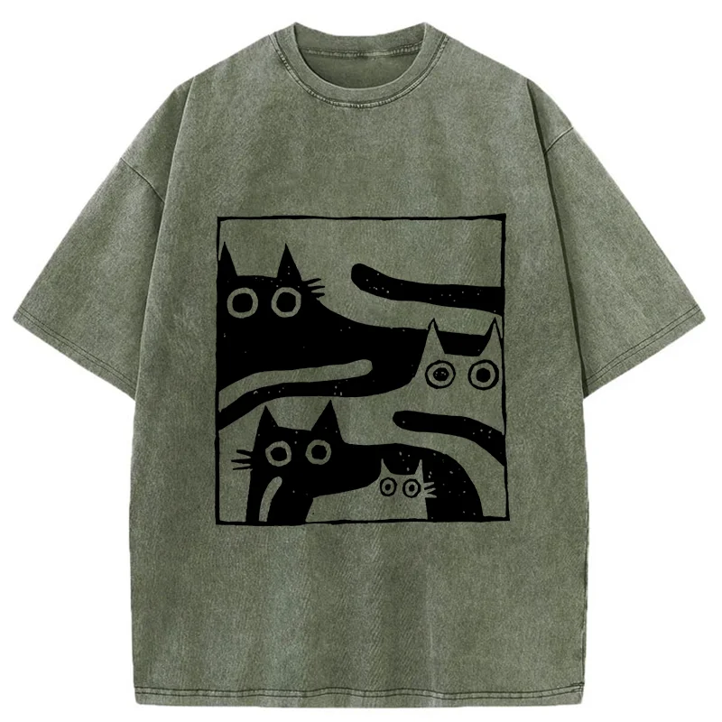 Tokyo-Tiger Cats Stacked Together Washed T-Shirt