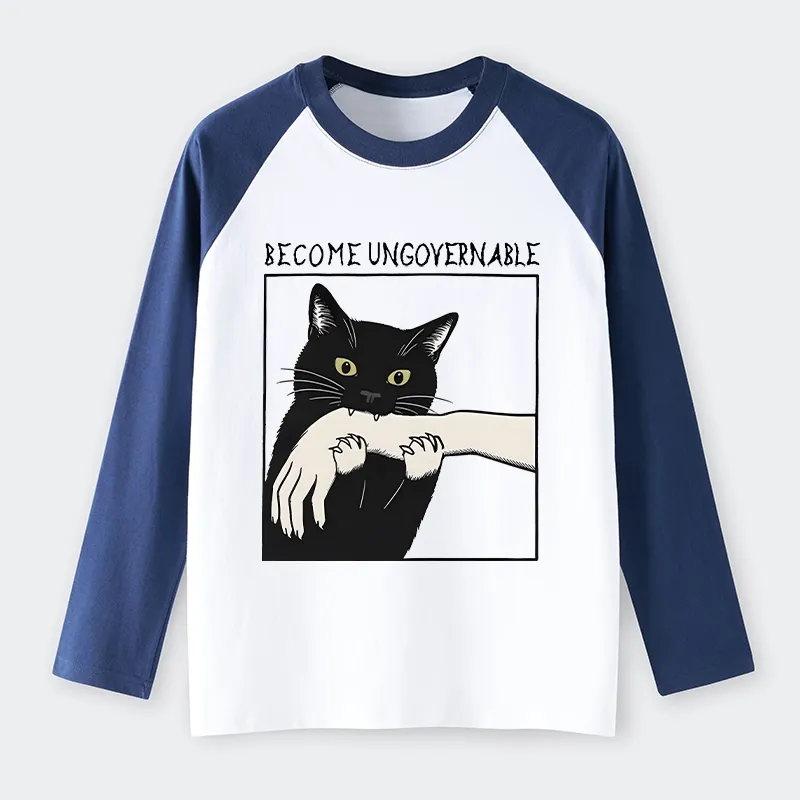 Tokyo-Tiger Black Cat Biting Raglan Long Sleeve T-shirt