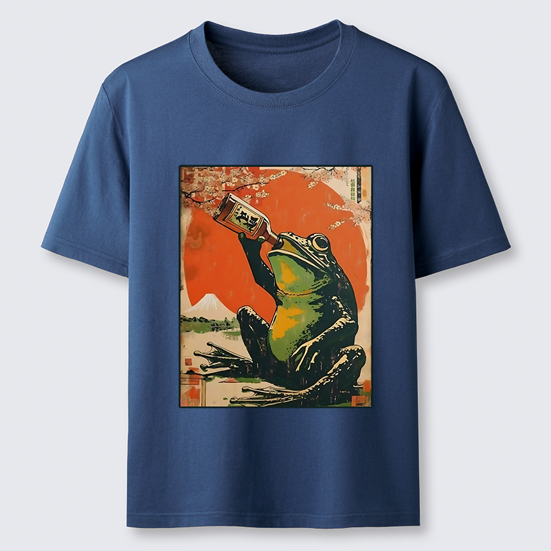 Tokyo-Tiger Frog Drinking Beer Classic T-Shirt