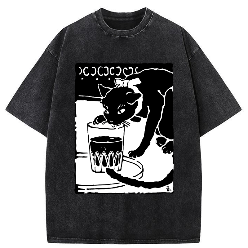 Tokyo-Tiger Black Cat Drinking Water Washed T-Shirt