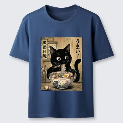Tokyo-Tiger Black Cat Eats Delicious Japanese Ramen Classic T-Shirt