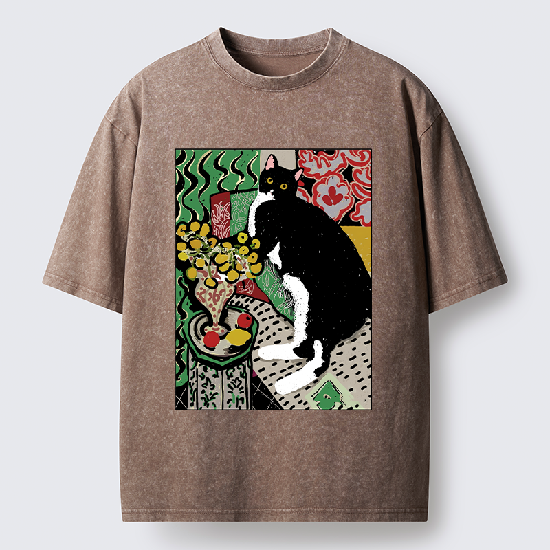 Tokyo-Tiger Elegant Tuxedo Cat Washed T-Shirt