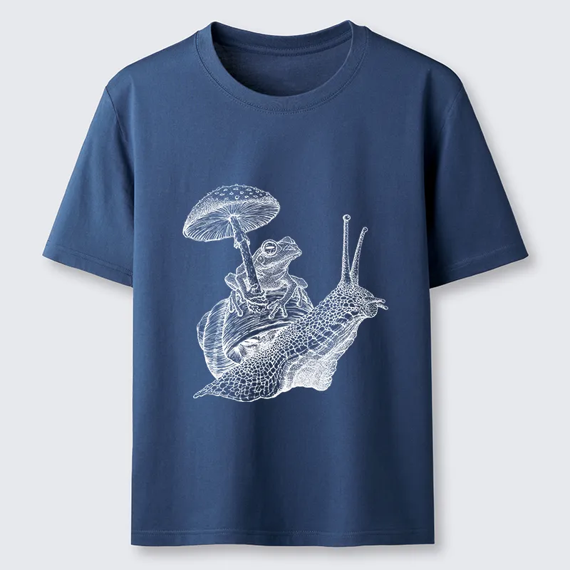 Tokyo-Tiger Snail Is Carrying A Frog On Its Back Classic T-Shirt