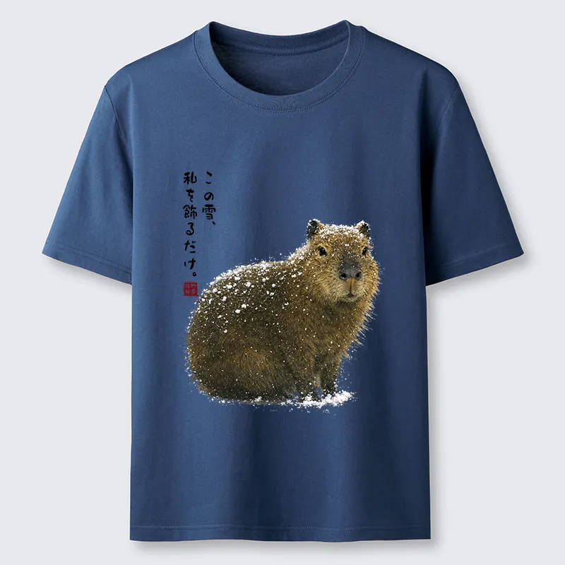 Tokyo-Tiger Snow Adorns Me: Capybara Serenity Classic T-Shirt