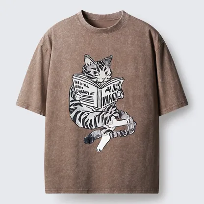 Tokyo-Tiger Cat Reading Books Washed T-Shirt